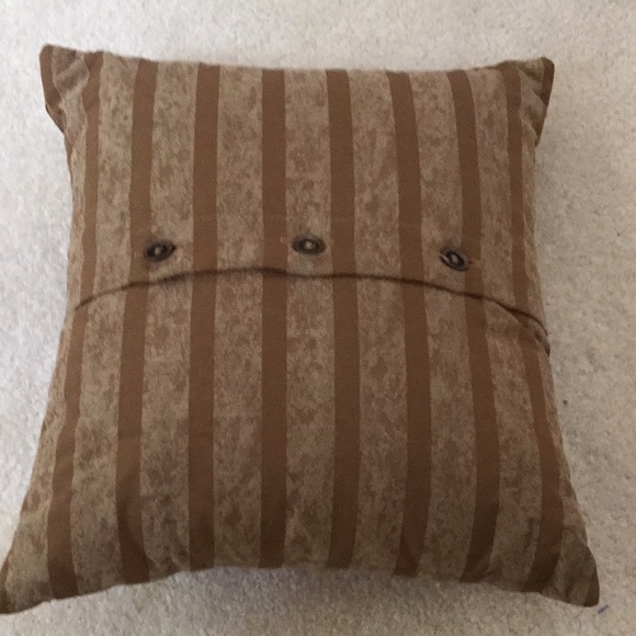 13x14 rust golden pillow with tassel fancy - Picture 4 of 5